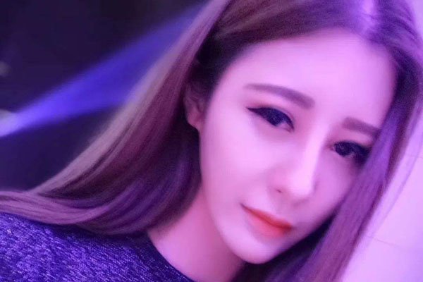 ����Ů���ܰ��������� ���Ӻܲҵ��׷�����ϵû��