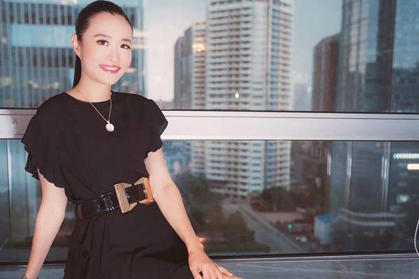 王曦梁个人资料年龄 最新近况多大了还不结婚生孩子