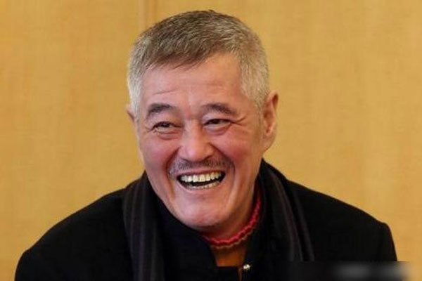 ���Ա�ɽ���λʺ���˭ �ɹ��Ĺؼ�����Ҫƴ˭�Ŀ�ɽ��Ӳ