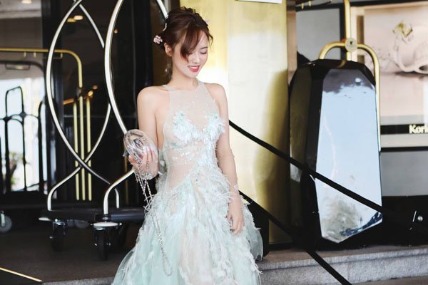 张林超lin个人资料身高 因为太会穿腿长最低两米