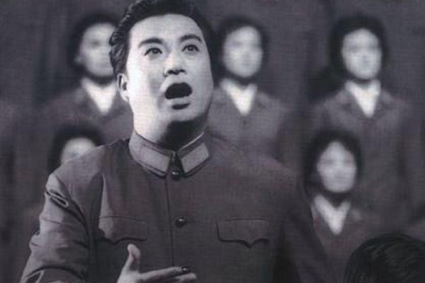 ��˫���ͽ�Ӣ�Ĺ��� ���20��Ӧ����ҥ��