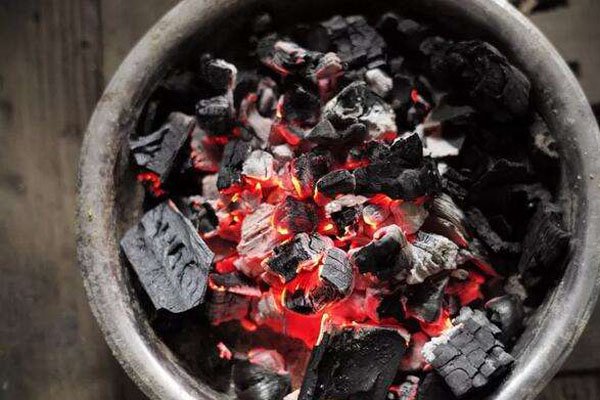 烧炭自杀多久会死 这种自杀的方式非常的痛苦