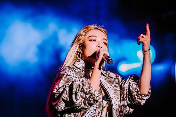 毛衍七被凸点 未成年就在社会混学了不少坏东西