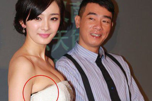 杨幂的胸有什么 90斤的她怎么让胸保持d罩杯