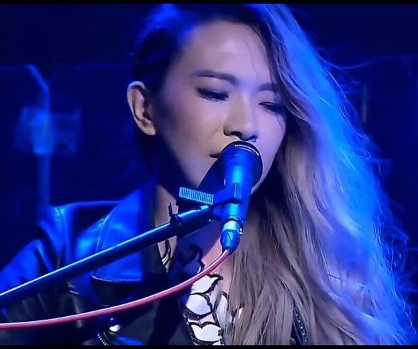 ��ܿ����ɤ����ô���� ���еĻ���Ů������ѱ�