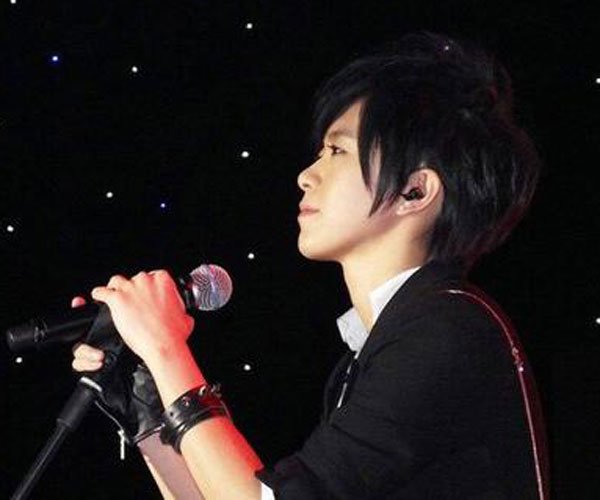 ��ܿ����ɤ����ô���� ���еĻ���Ů������ѱ�