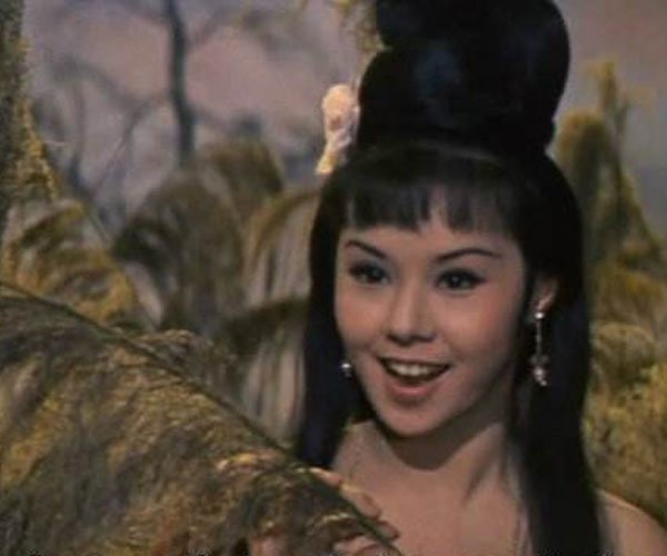 ��ի����֮�Ʋݺ��е�Ӱ ���˳±�������