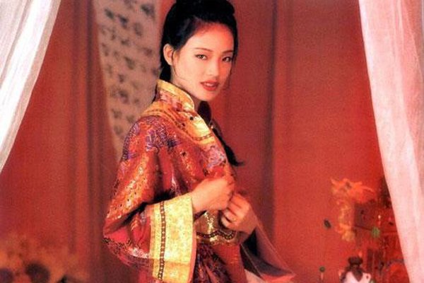 舒淇古装(zhuāng)早期95全套 她从来都不是一个乖乖女