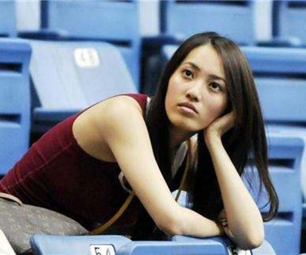 李宗瑞王予柔10分29秒 月事妹事件余文乐不愿戴帽子