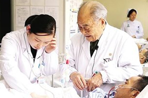 �����������ֲ�ĳ�Դ ������ʬ��