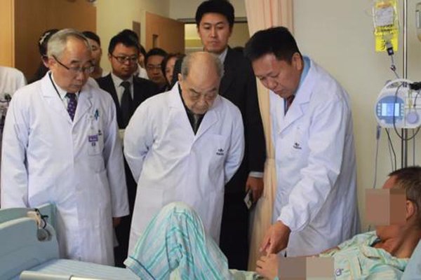 �����������ֲ�ĳ�Դ ������ʬ��