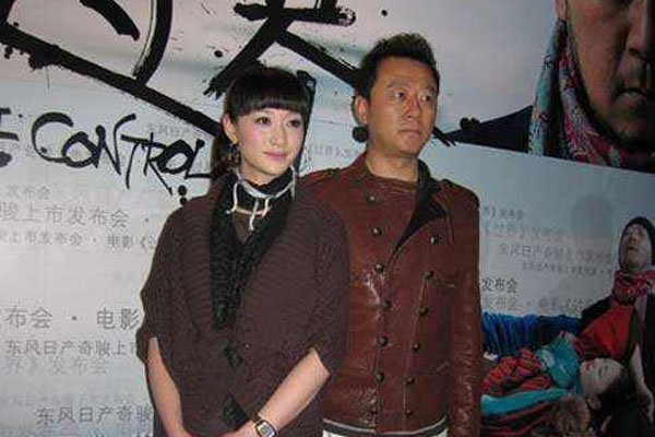 ��СȽ��������δɾ�� �����ݴ�߶ȵ�Ϸ��