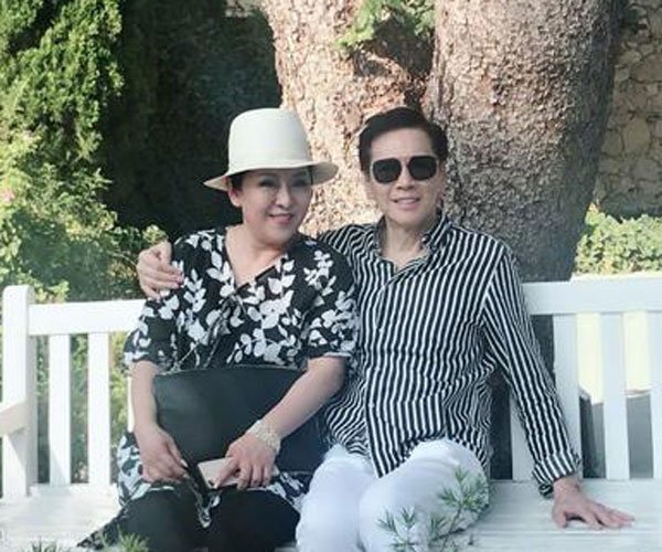 引起这件事情最主要的原因是闫京到场子里消费,认为自己没有享受到