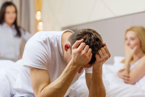 ����ԭ����· �ڲ���ǽ��ֻ��˵��С������������