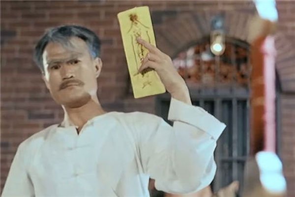 林正英拍鬼片遇见真鬼 去世那么早的原因到底是什么