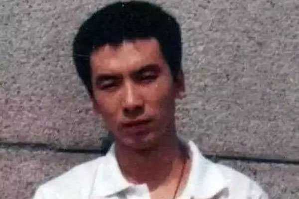 ����Ů���������ع� 24λ���Ƕ����Ƚϳ�������