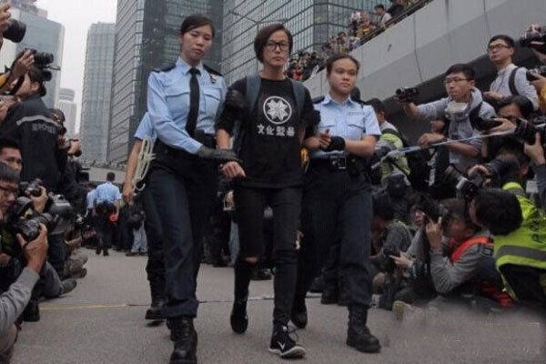 ����ʫ��ʲô�� ÷�޷���ͽ������ʲô�¾������׷�ɱ