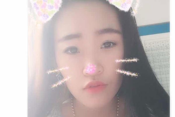 �һ������Ǳ������� �����Լ����ݡ�����ͷ