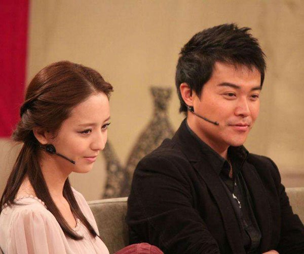 ��˼�Ϻ�ѾѾΪʲô�ֿ� ��Ů�ӿ��������Ƭ���ع�