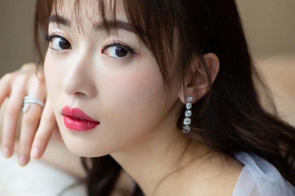 ����Ը������ϼ�� ����ֻ����һ���赸��ʦ����ȴ����