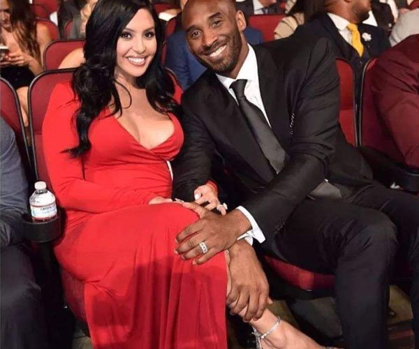 瓦妮莎和马龙出轨图片真的假的 失去了挚爱的瓦妮莎