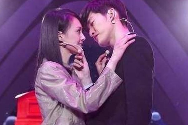 �ź���Ů����������˭ ���ֺ�û�й���������