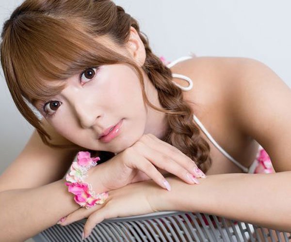 �ձ������º����� Ů��Ů��һ��֮�������̾