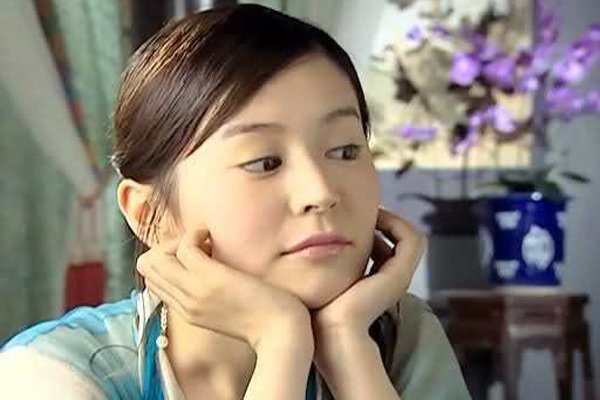 娱乐柏雪在观众朋友心目中一直念念不忘,是因为一个角色,2005年在电视