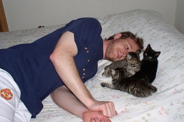 һ��������������è ����֮��ᷢ��ʲô���ɿص�����