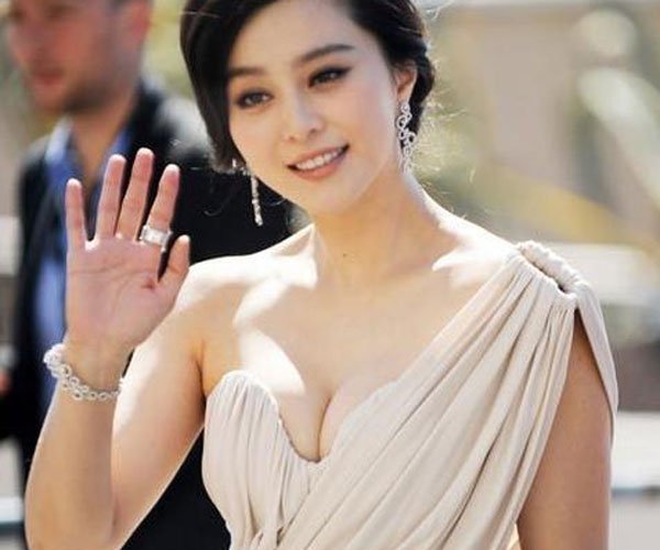 10����ɾ���Ů���� ֻ�и���û��֮��