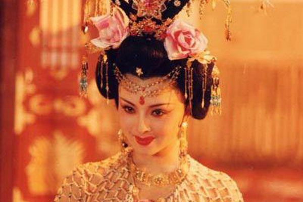 1994杨贵妃秘史三级 这个杨贵妃美得很