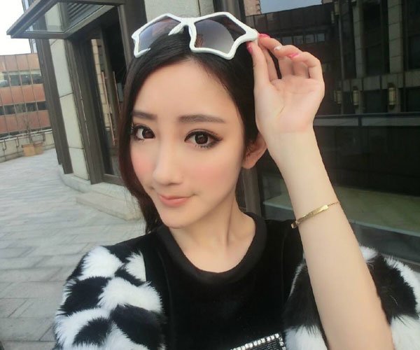 ��mini����ô���� ���˹�����ͷֱ������