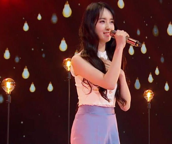 吴亦凡承认秦牛正威恋情 说不是蹭热度有人信吗