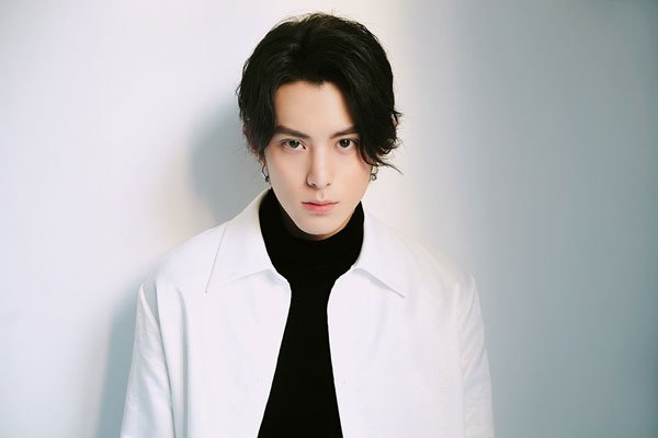 暗恋热巴的男明星 提到她都变矜持的男星最可爱