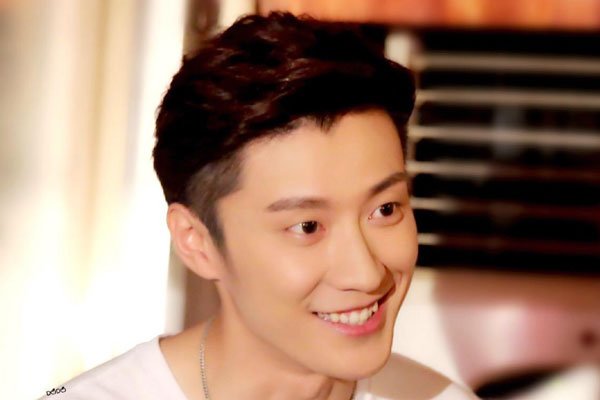 乔任梁头戴塑料袋,是因为窒息死亡,这样的一个方式为什么会成为游戏呢