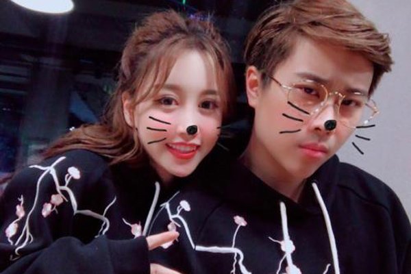 ����Ī��������Ƶ��ͼ ���Ǳ��ص�Ů������