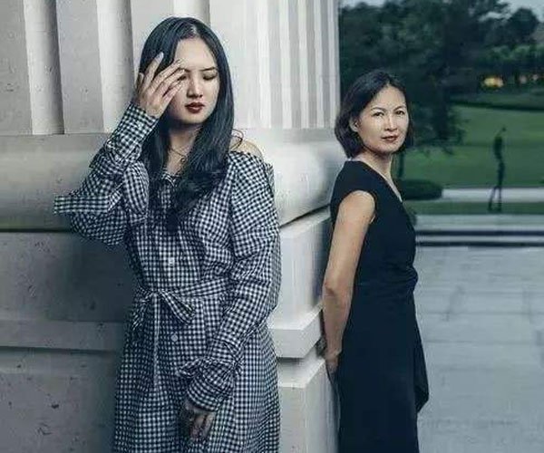 ��������������Ҧ����Ƭ���� �ĸ��ɹ����˱���û�м���Ů��