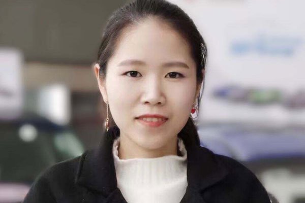 则是充满了奇迹,还有说离婚所以不直播了,一旦直播自己的私生活什么