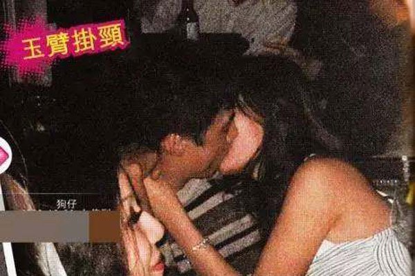 �ܻ����к����� ������Ҫ���ǲ�������