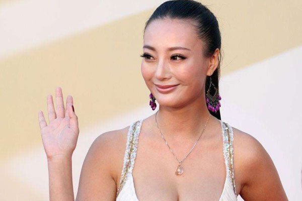 ����ݵĸ������� ����������������Ů����