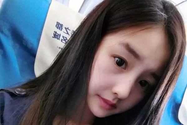 炫迈妹儿3年前发生什么 被骂公家车互撕怎么回事