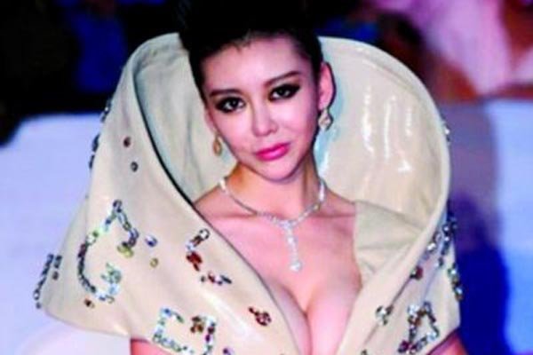 ��������ǰ����Ƭ ������������û���������