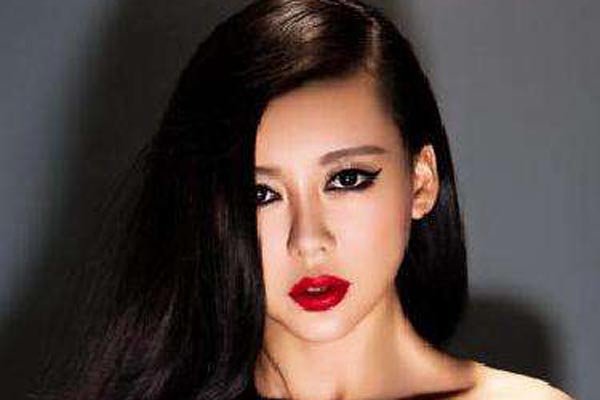 ��������ǰ����Ƭ ������������û���������