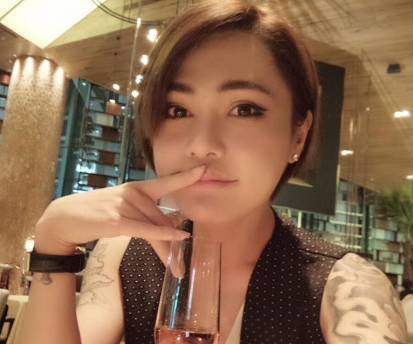 ʱʫ�������� ����ֵ��Ů�����Ķ���