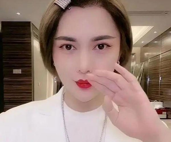 ʱʫ�������� ����ֵ��Ů�����Ķ���