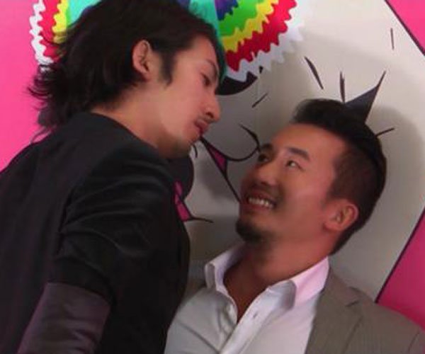 山下智博和宫崎壮玄分开 来自日本的超级变态