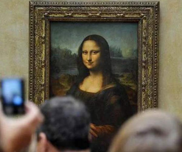 ������ɯ��΢Ц֮�� �κ�����ϸ�·�������˿ֲ�