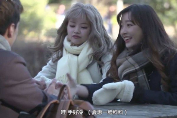 ι�̽���˭ Ϊ�˳�������չʾĸ��