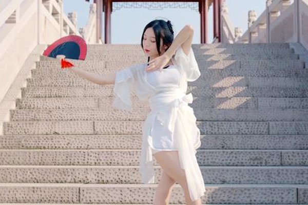 bվ��С�Ⱥ��Ϻ���ʷ �崿������ԭ��������ôת��