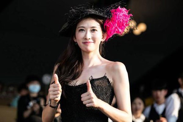 ��־��Ȼ��������� ����ɫ�Ȼ���̹¶��ҵ������